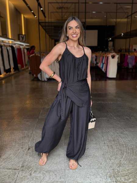 Macacão Aladim com Lenço